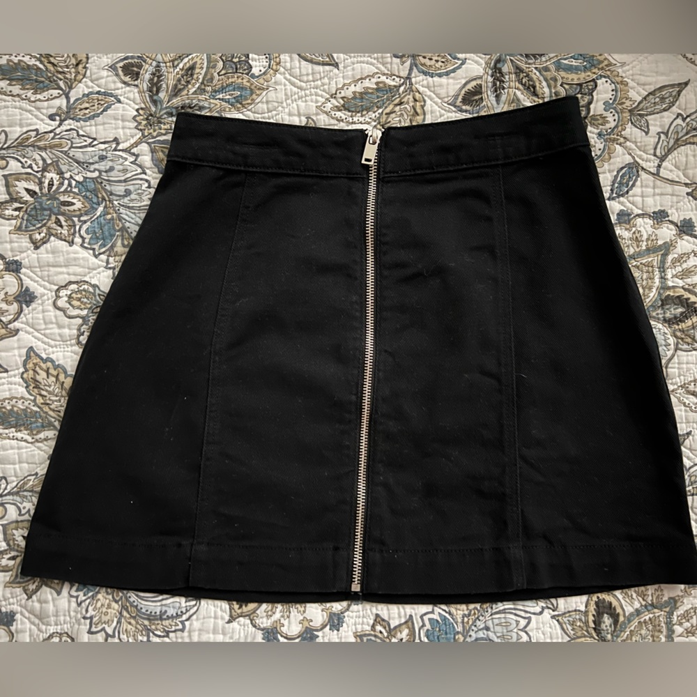 Black denim zipper skirt